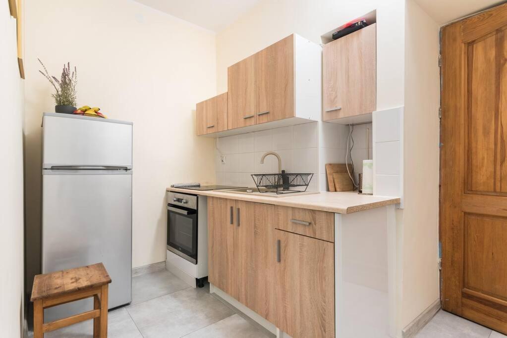 קרקוב Bosacka Apartments X 1' Main Train & Bus Station - By Upstairs מראה חיצוני תמונה